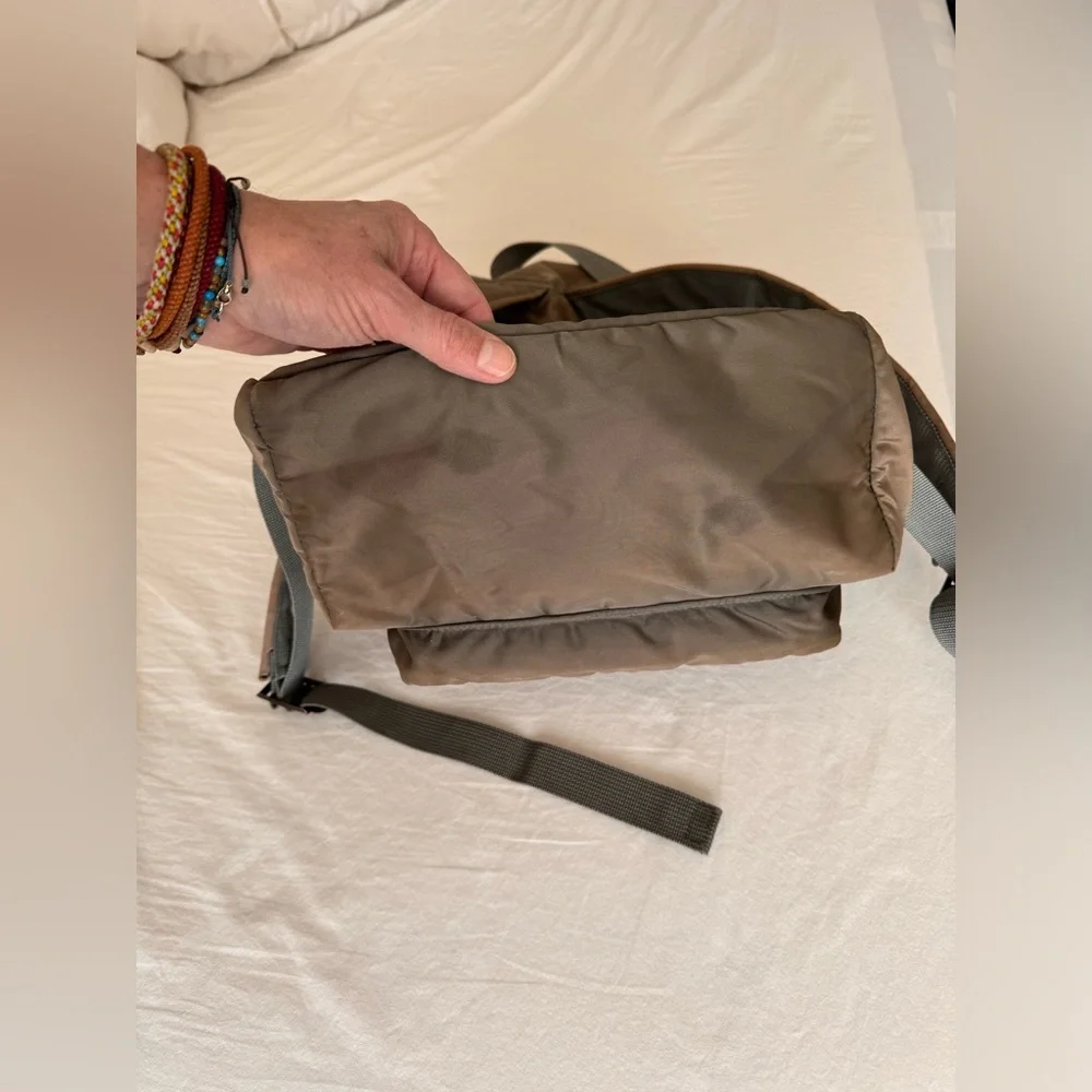 Porter Backpack - Picture 4 of 8